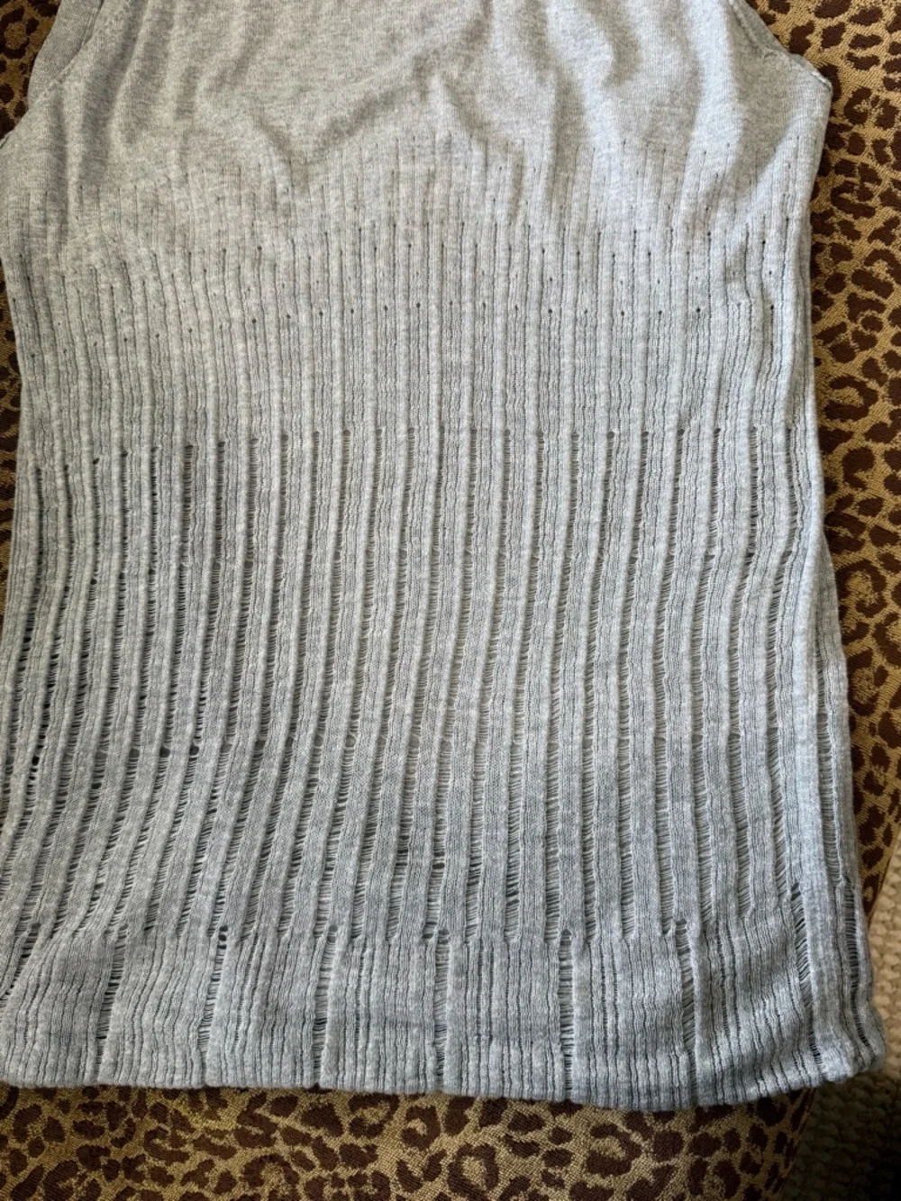 L.A.M.B Gray “Double” Sleeveless Cotton/Cashmere Top in Large - Picture 8 of 11